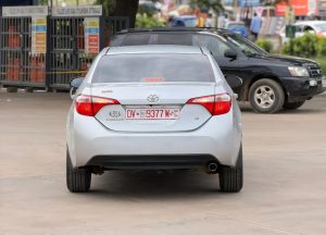 2016 Toyota Corolla LE for Sale in Accra – back view