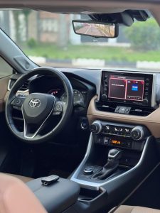 2020 Toyota Rav 4 LE interior
